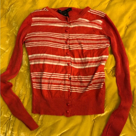 MARC JACOBS RED & WHITE CARDIGAN SWEATER SIZE XS - Picture 5 of 6